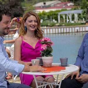 Fotoğraf İki Yalancı