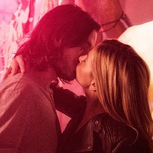 Fotoğraf Indiscretion