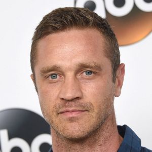 Fotoğraf Devon Sawa