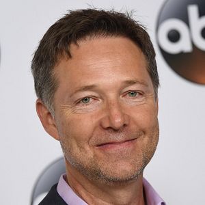 Fotoğraf George Newbern