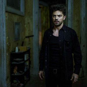Fotoğraf Dominic Cooper