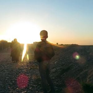 Fotoğraf Life on the Border