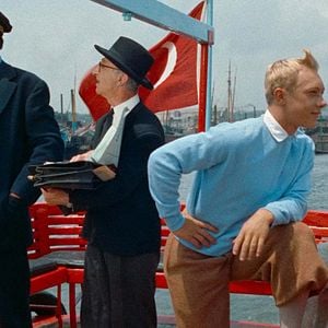 Fotoğraf Tenten ve Altın Post