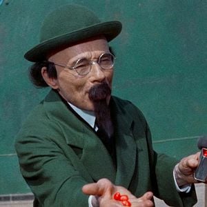 Fotoğraf Tenten ve Altın Post