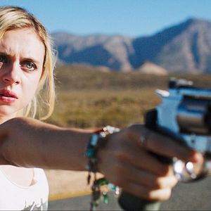 Fotoğraf Bel Powley