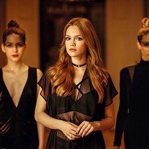 Fotoğraf Emilia Schüle