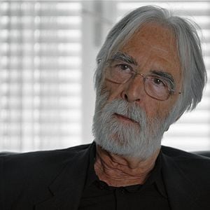 Fotoğraf Çirkin Kral Efsanesi