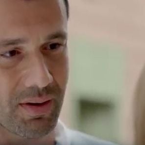 Fotoğraf İki Yalancı