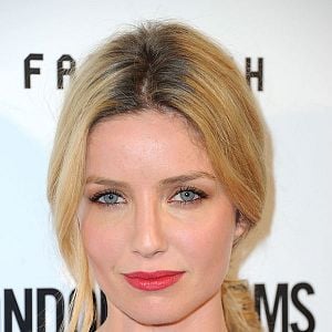 Fotoğraf Annabelle Wallis