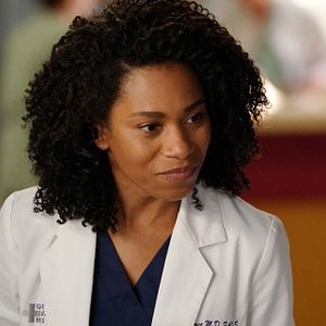 Fotoğraf Kelly McCreary