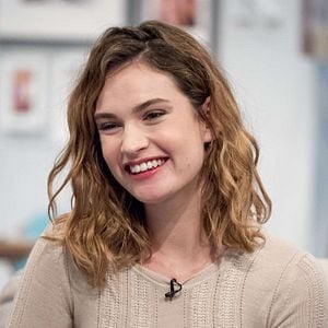 Fotoğraf Lily James