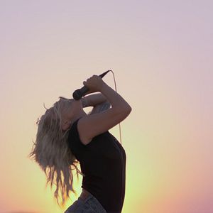 Fotoğraf Gaga: Five Foot Two