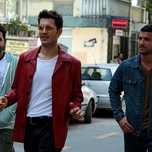 Fotoğraf Klavye Delikanlıları