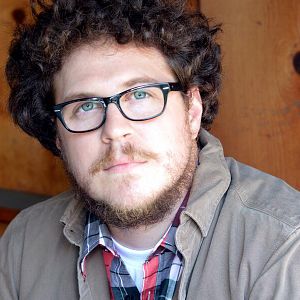 Fotoğraf Cameron Britton