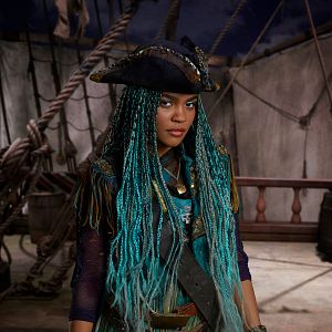 Fotoğraf China Anne McClain