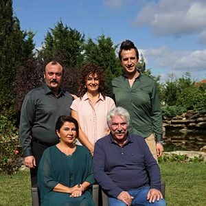 Fotoğraf Aile Arasında