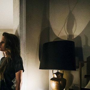 Fotoğraf Carly Chaikin