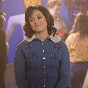 Fotoğraf Hayley Orrantia