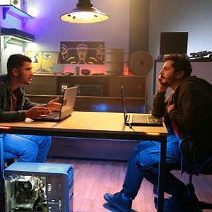 Fotoğraf Klavye Delikanlıları