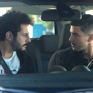 Fotoğraf Klavye Delikanlıları