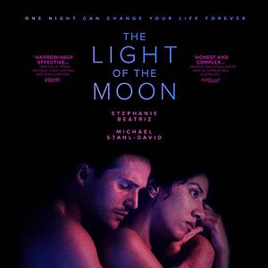 Fotoğraf The Light of the Moon