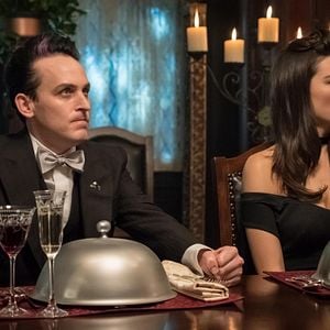 Fotoğraf Crystal Reed