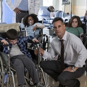 Fotoğraf Adrian Pasdar