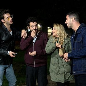 Fotoğraf Klavye Delikanlıları