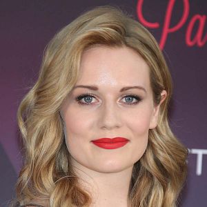 Fotoğraf Cara Theobold