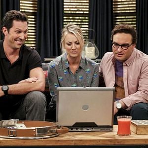 Fotoğraf Johnny Galecki