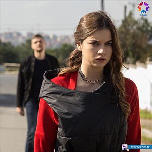 Fotoğraf Fazilet Hanım ve Kızları