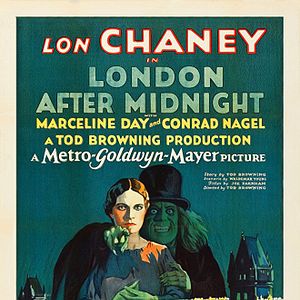 Fotoğraf London After Midnight