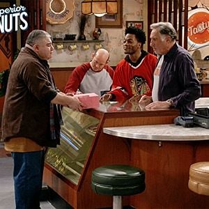 Fotoğraf Superior Donuts