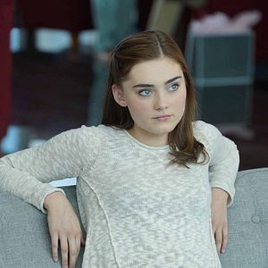 Fotoğraf Meg Donnelly