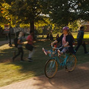 Fotoğraf Life Of The Party