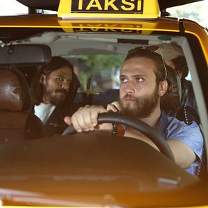 Fotoğraf Martıların Efendisi