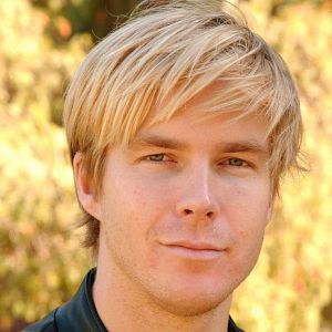 Fotoğraf Adam Robitel