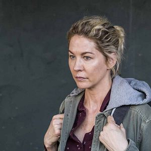 Fotoğraf Jenna Elfman