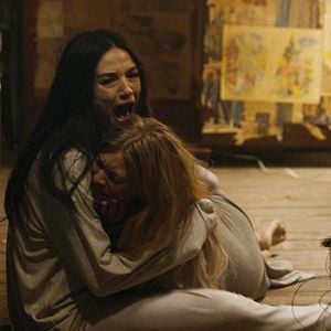 Fotoğraf Crystal Reed