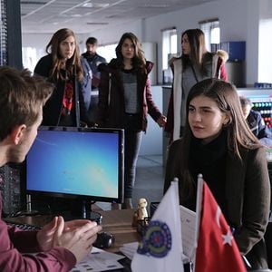 Fotoğraf Kırgın Çiçekler