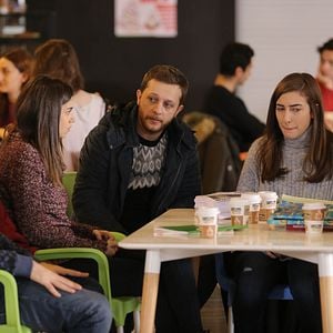 Fotoğraf Kırgın Çiçekler