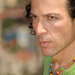 Fotoğraf Toprak Sergen