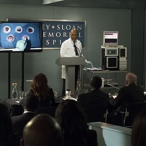 Fotoğraf James Pickens Jr.