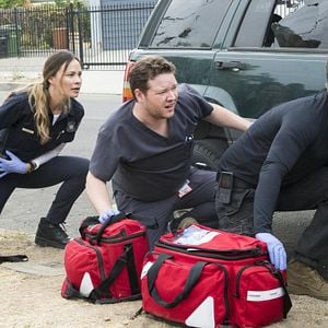 Fotoğraf Moon Bloodgood