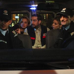 Fotoğraf Kaç Kaçabilirsen