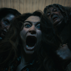 Fotoğraf Üç Harfliler: Beddua