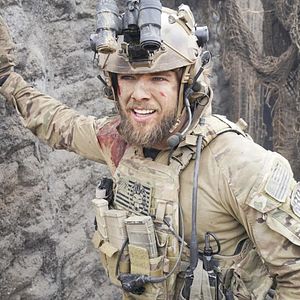 Fotoğraf Max Thieriot