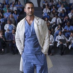 Fotoğraf Ryan Eggold