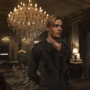 Fotoğraf Dominic Sherwood