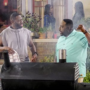 Fotoğraf The Neighborhood